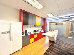 United Square (D11), Office #632871401